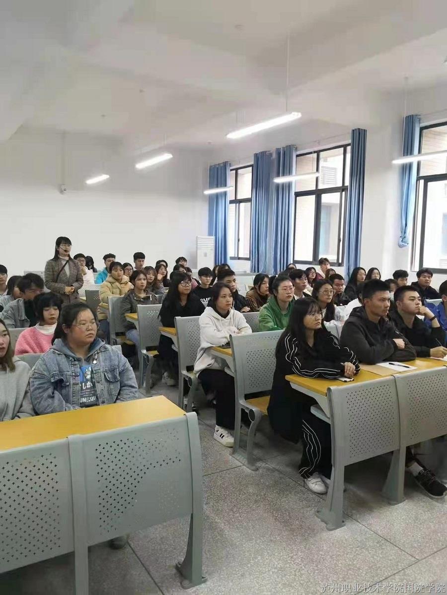 张俐2.jpg 张俐2.jpg