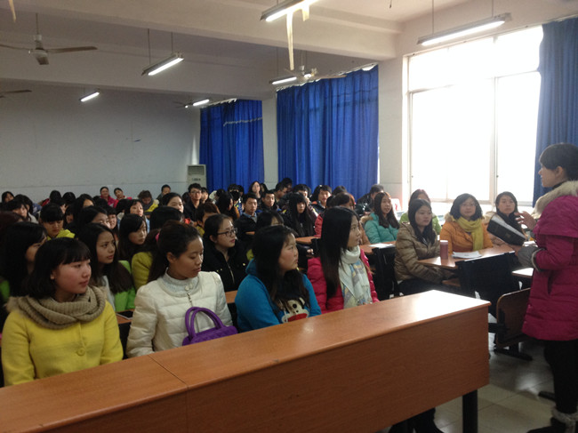 毕业生顶岗工作会.jpg